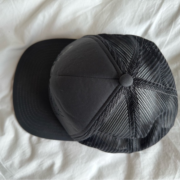 This hat - Picture 4 of 7